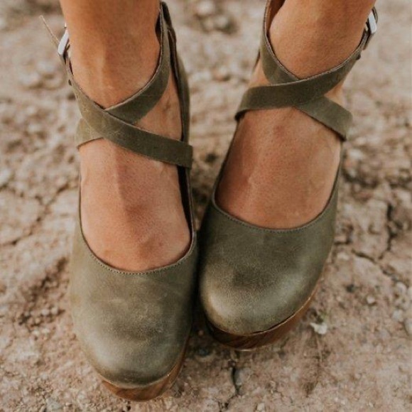 Free People Wood Clogs Buena Vista Green - Picture 14 of 14